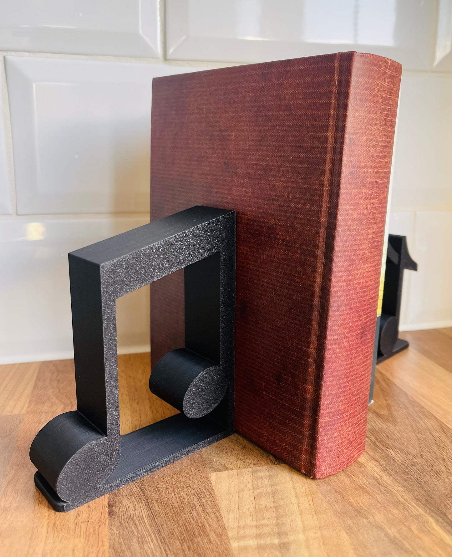 Thick Musical Notes Bookends With Slide Under Book Tab, 3D Printed Piano Notes Bookstand For His/Hers Music Room, Musical Books Shelf Gift