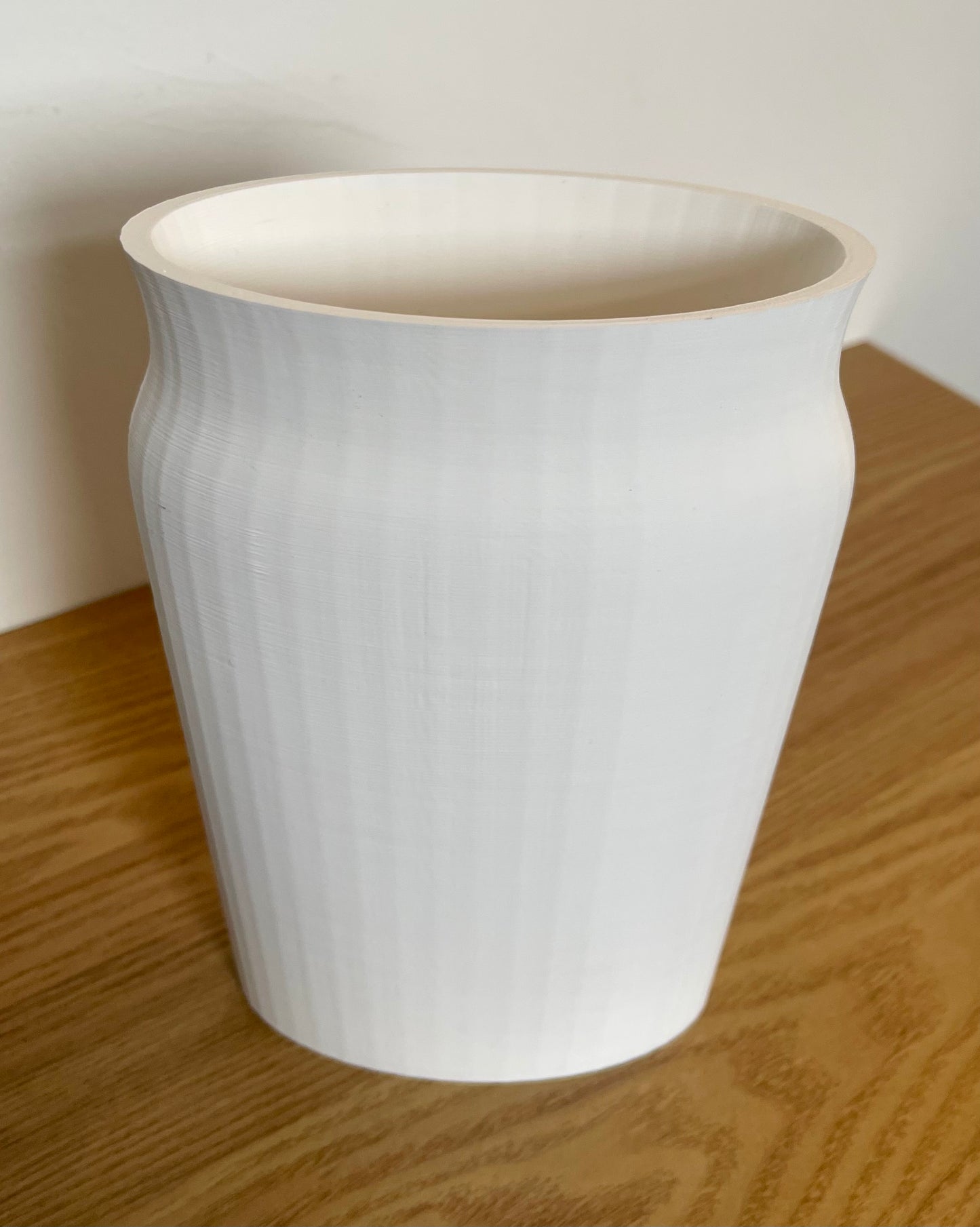 Contemporary 3D Printed Vase – Sleek Modern Design for Faux Flowers – Decorative Minimalist Home & Desk Ornament – Flared Lip Scandi Vase