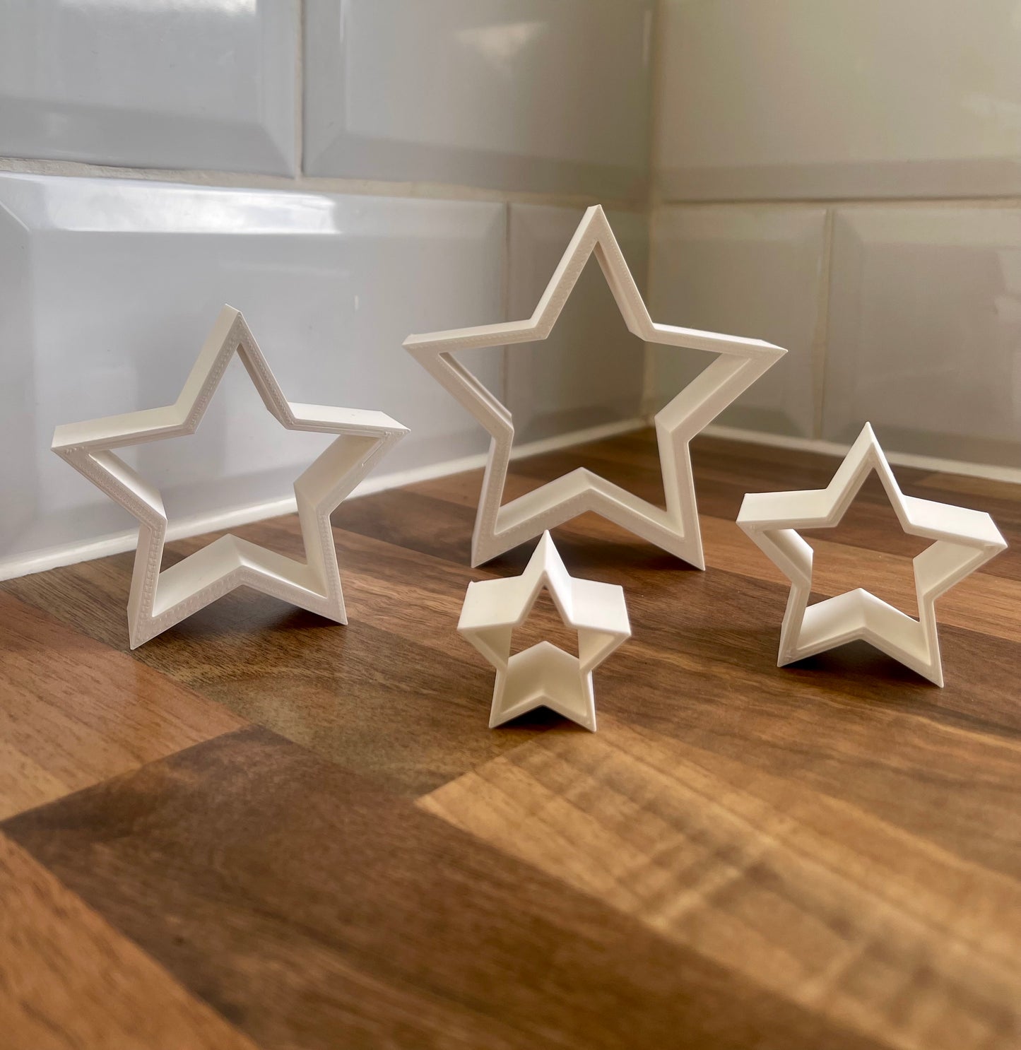 White Star Ornament Set – 3D Printed Christmas Decorations for Mantel or Shelf