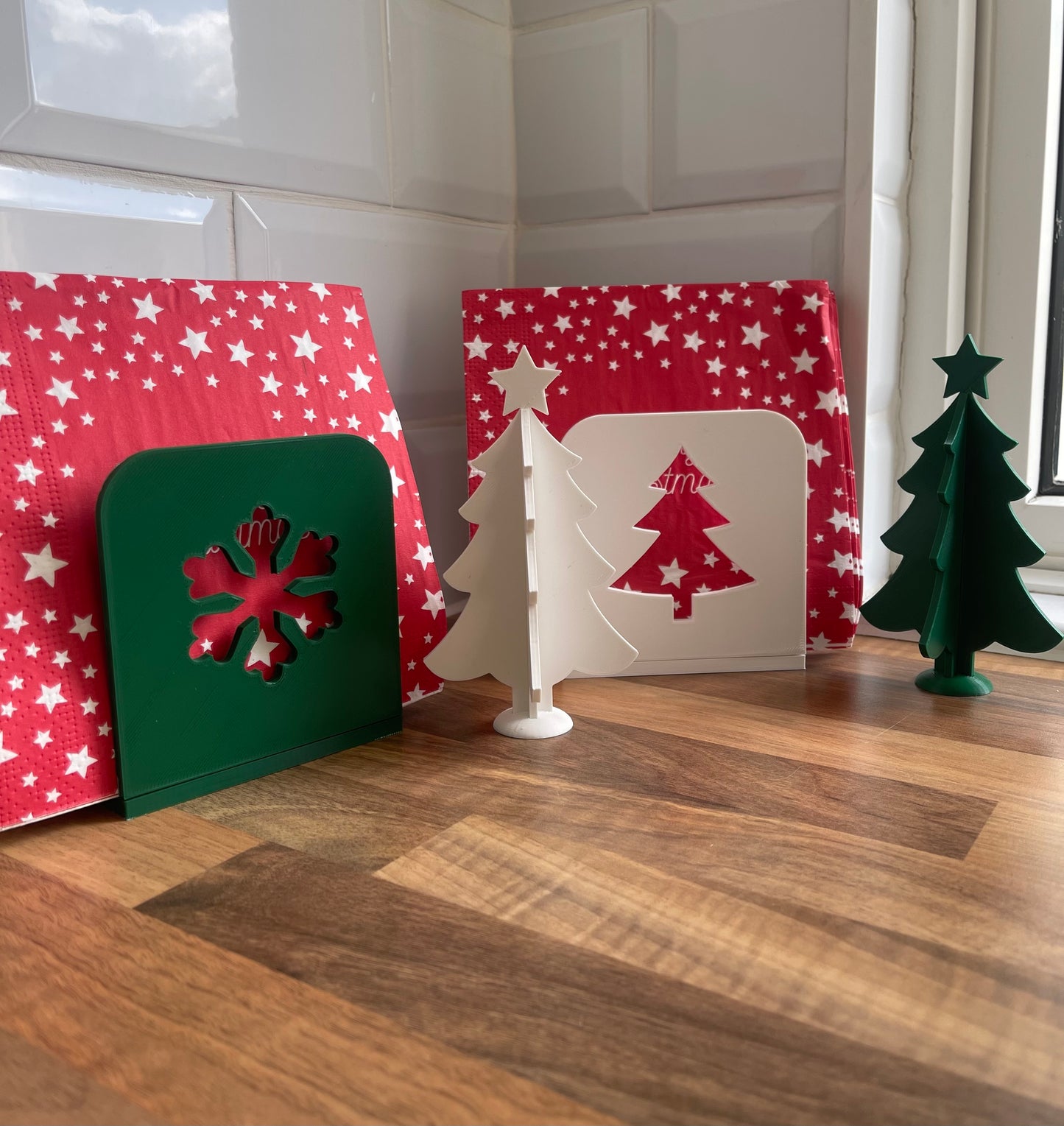 Christmas Napkin Holders – Festive Table Décor with Snowflake & Christmas Tree Designs