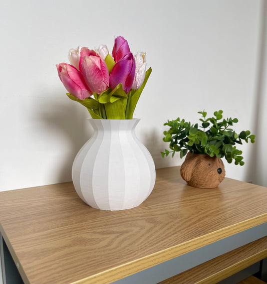 3D Printed Vase for Faux Flowers With A Modern Design