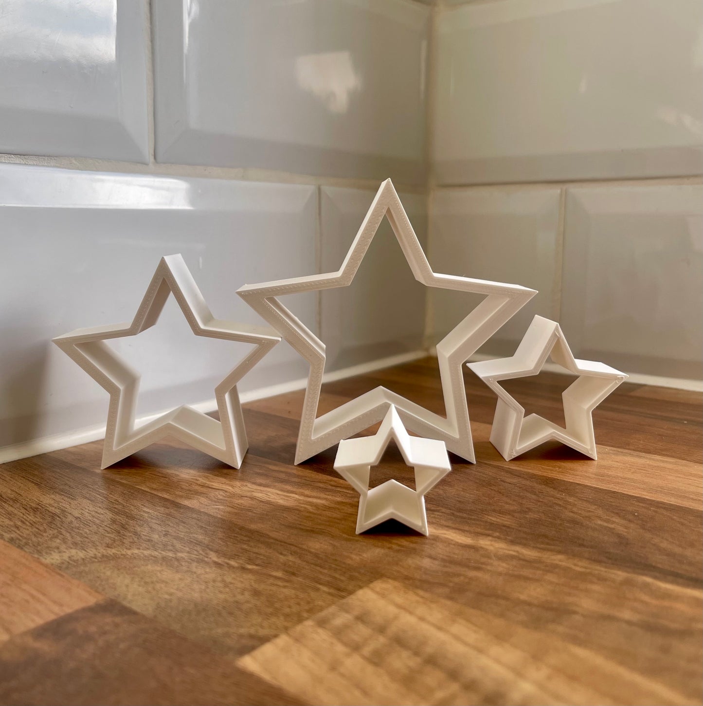 White Star Ornament Set – 3D Printed Christmas Decorations for Mantel or Shelf