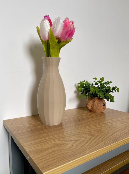 3D Printed Minimalist Vase – Ideal for Fresh Flowers or Faux Stems