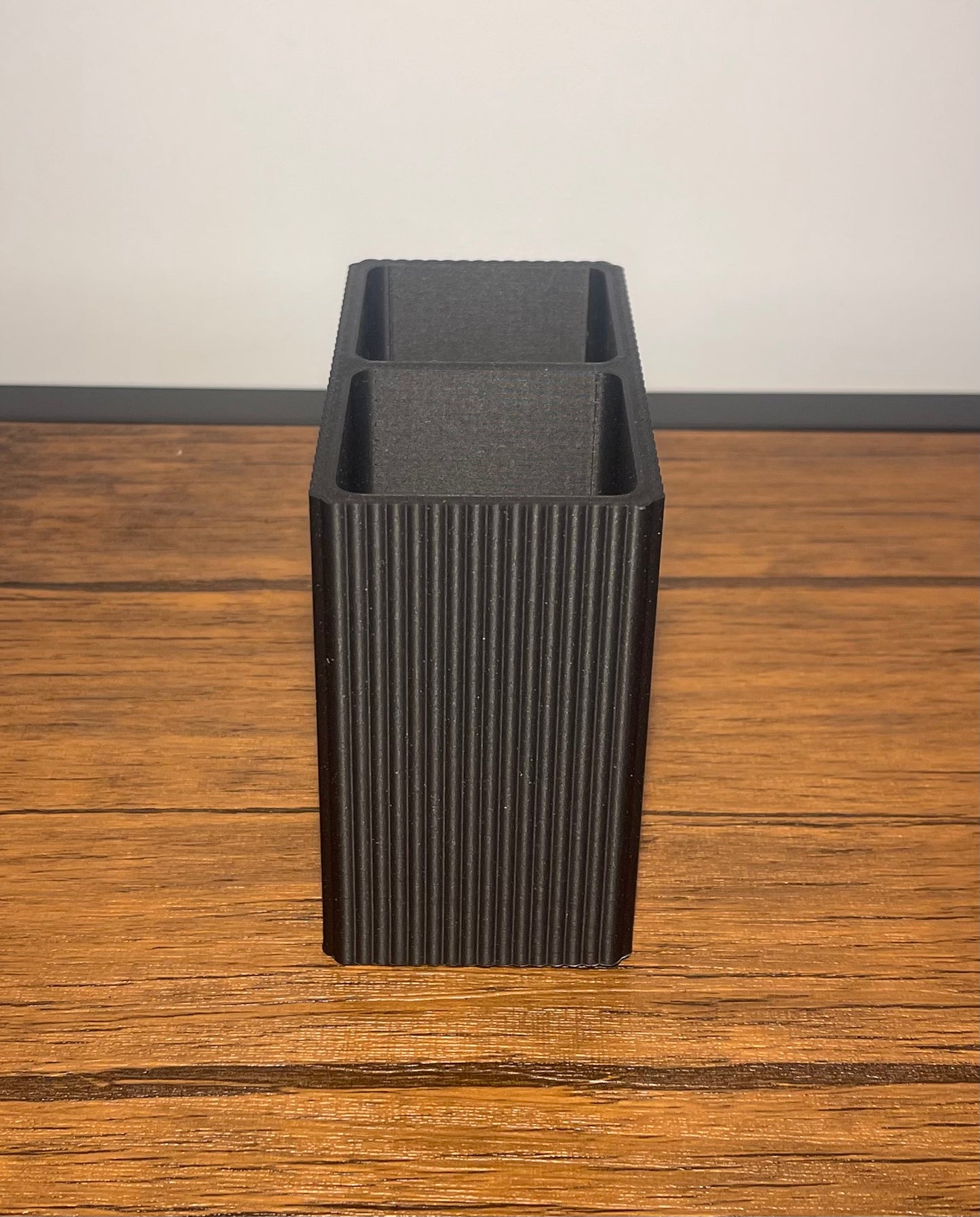 Unique Toothbrush Organizer for Modern Bathroom Design - Toothbrush Storage Solution | 3D Printed Holder | Decorative Sink | Toothpaste Storage