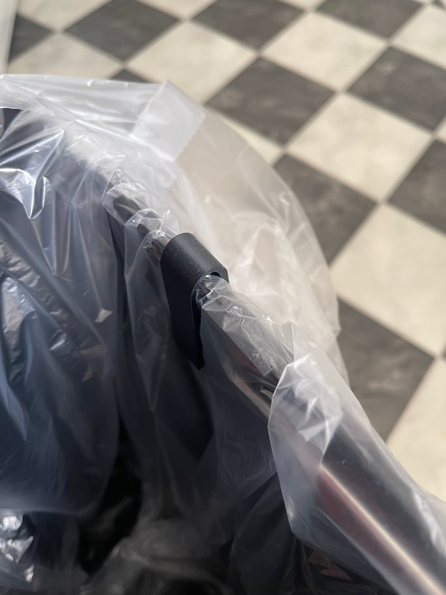 Bin Bag/Black sack Clips | heavy duty clips | kitchen bag clips | reusable bag clips | bin bag fastener