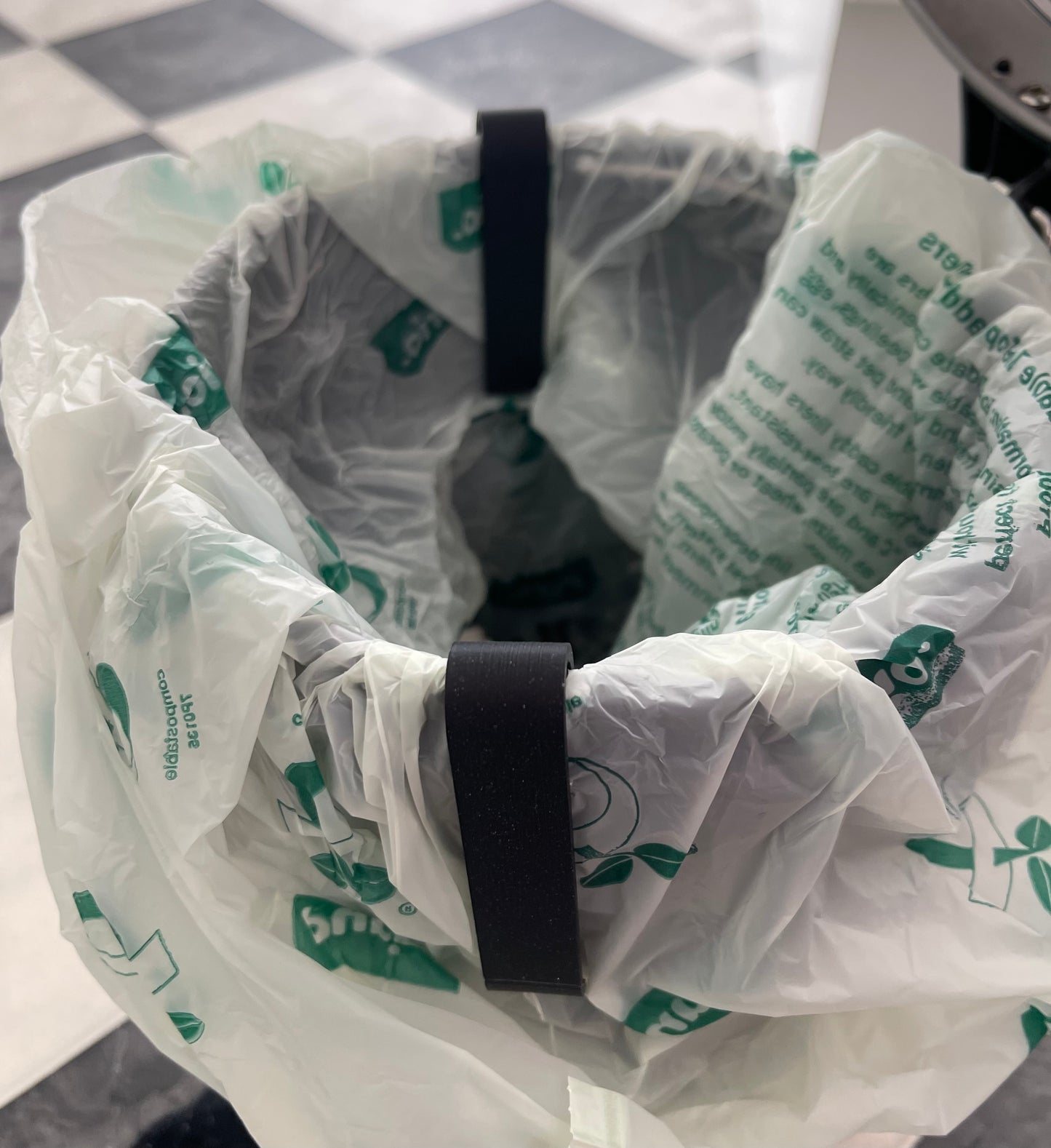 Bin Bag/Black sack Clips | heavy duty clips | kitchen bag clips | reusable bag clips | bin bag fastener