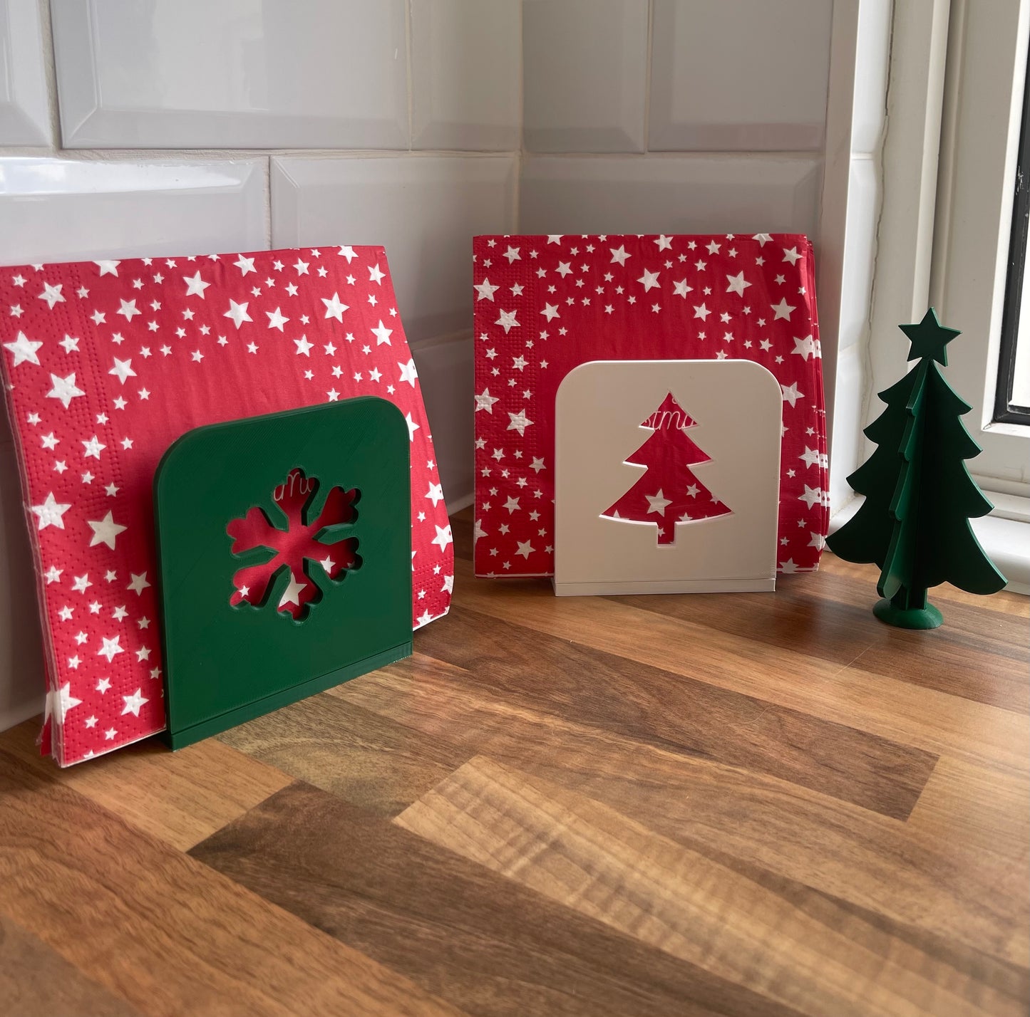 Christmas Napkin Holders – Festive Table Décor with Snowflake & Christmas Tree Designs