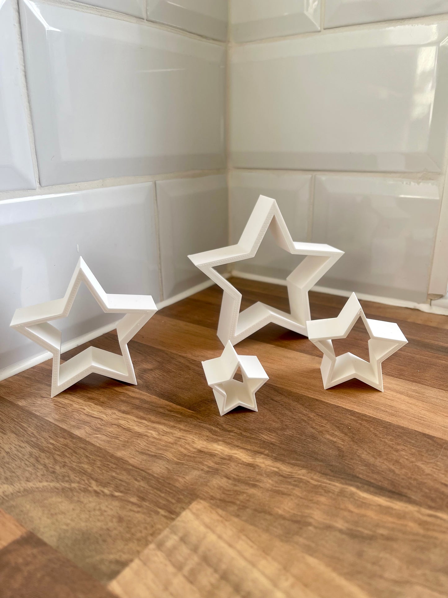 White Star Ornament Set – 3D Printed Christmas Decorations for Mantel or Shelf
