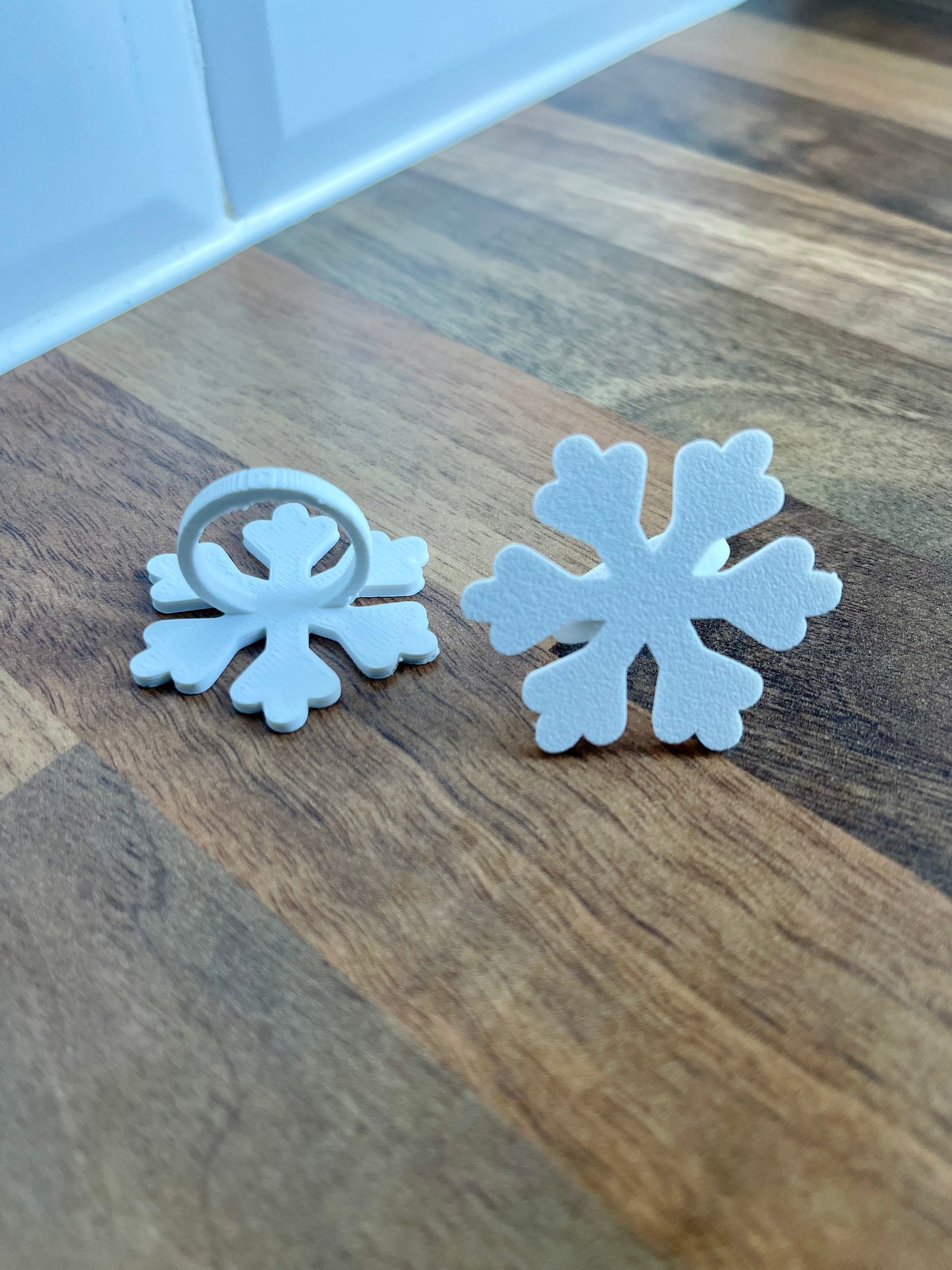 Snowflake Napkin Rings | Christmas Table Decor | Festive Napkin Holders in Multiple Colours | Sets of 4, 6, 8, 12