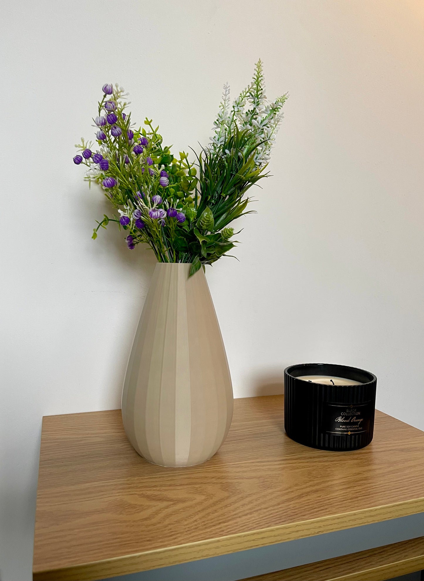 Unique 3D Printed Vase – Elegant Minimal Home Decoration – Tall Faux Flower Holder – Modern Style, Made to Order – Contemporary Design Peice