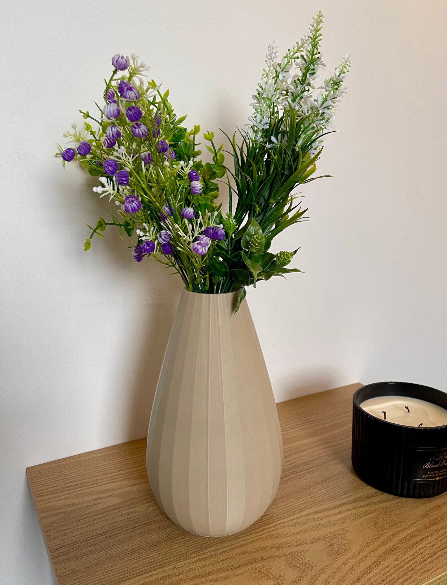 Unique 3D Printed Vase – Elegant Minimal Home Decoration – Tall Faux Flower Holder – Modern Style, Made to Order – Contemporary Design Peice