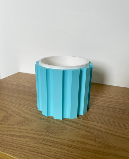 Modern 3D Printed Plant Pot with Interchangeable Sleeve, Custom Colour Indoor Planter, Modern Home Decor, Drip Tray Access, Succulent Pots