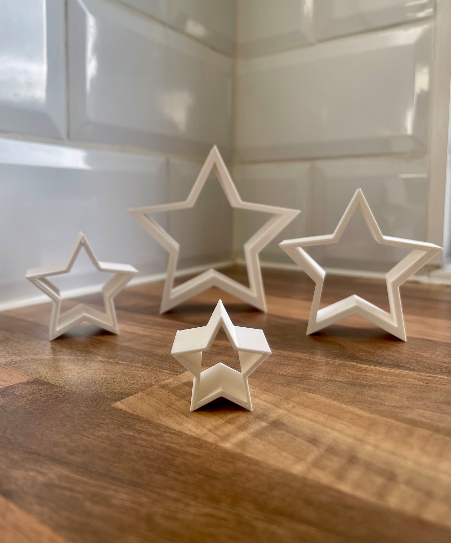 White Star Ornament Set – 3D Printed Christmas Decorations for Mantel or Shelf